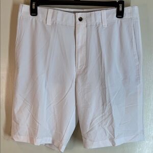 Callaway Men's White Flat Front Shorts Size 36
